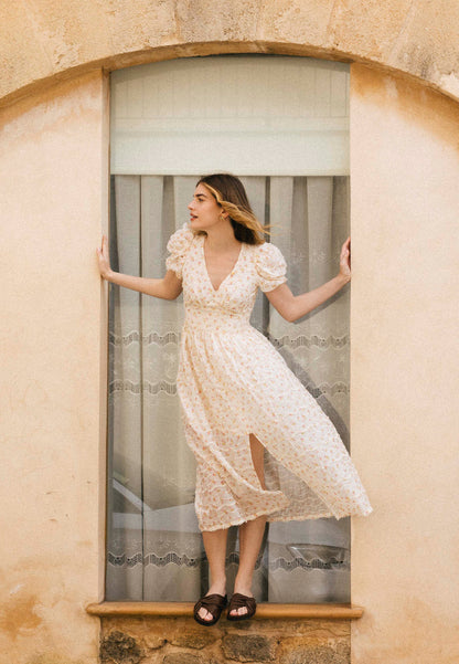 Kremowa sukienka maxi w autorski print FIFFI