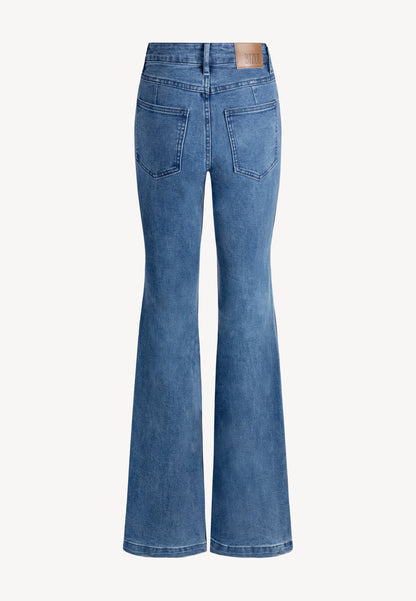 Niebieskie spodnie jeansowe flare BELINNA